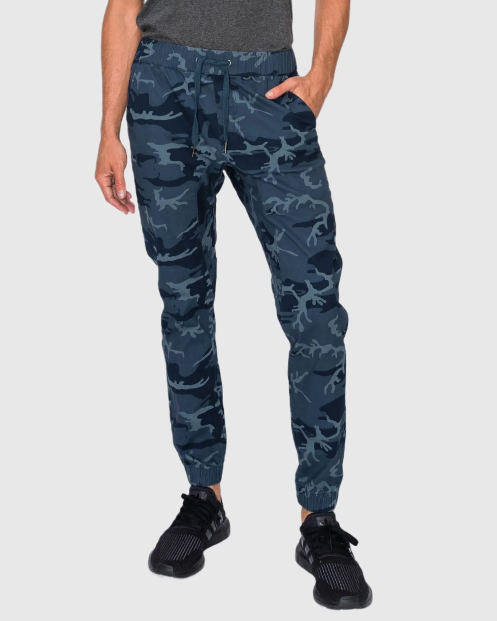 MEN'S CLAYTON TWILL STRETCH JOGGERS front view