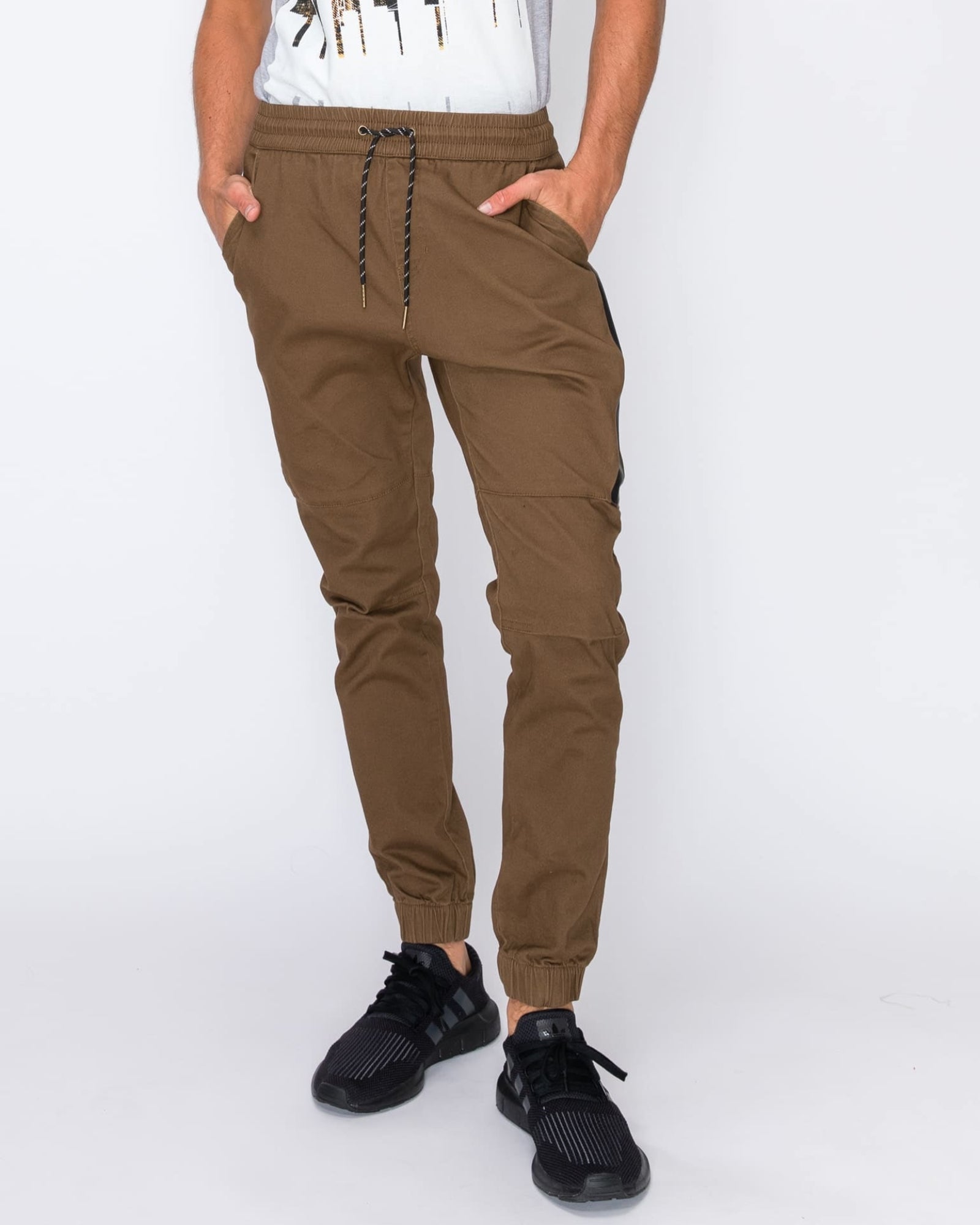 Mens drawstring twill teamwork heat seal joggers in Light Brown